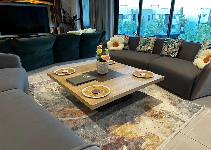 Mauritius Rooms - Luxury Beachside Aparthotel Penthouse