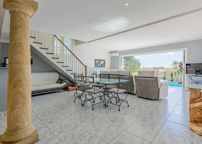Beautiful Home In Marseillan