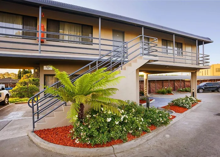 Mahoneys Motor Inn
