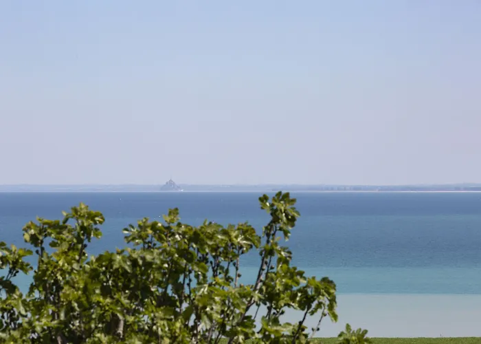 La Metairie-du-Vauhariot - Chambre Ou Lodge - Piscine Chauffée - Vue Mer Et Mont Saint Michel Et GR34 - Résidence ière