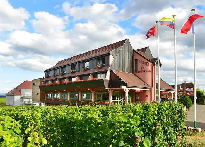 Resort: Hôtel Le Ménestrel