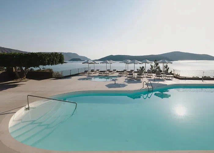 Domes Aulus , Adults Only, Curio Collection By Hilton
