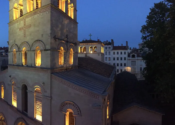 De L'Abbaye