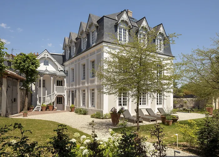 Hôtel Saint-Delis - La Maison du Peintre - Relais&Châteaux