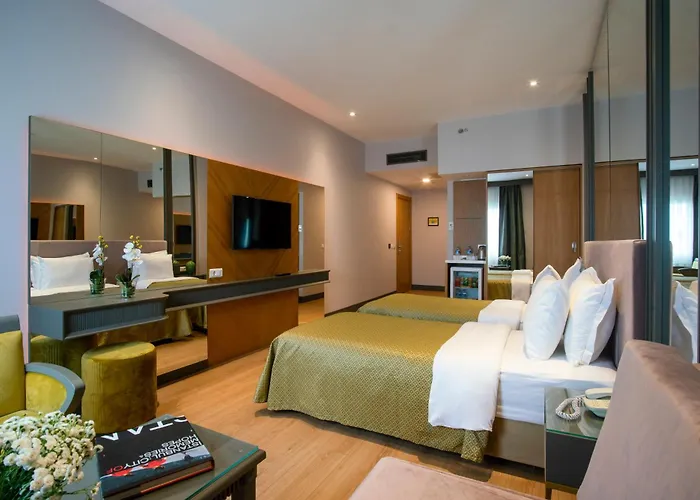 Oran Hotel
