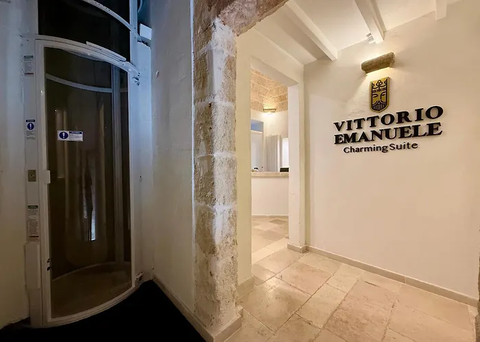  Vittorio Emanuele Charming Suites