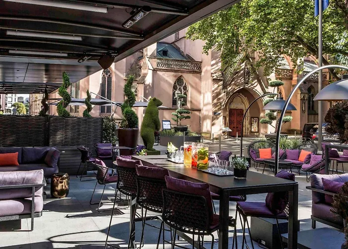 Hôtel 5 étoiles: Sofitel Strasbourg Grande Ile