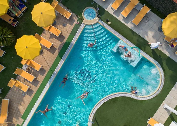 Hotel pres du College: Hotel Terme Roma