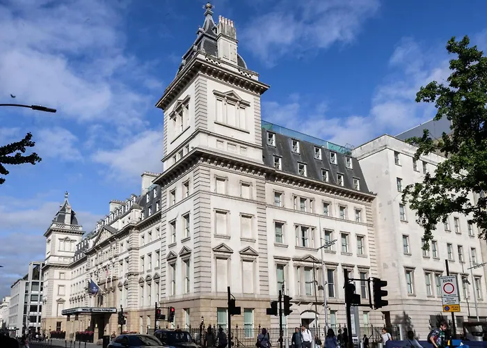  Hilton London Paddington