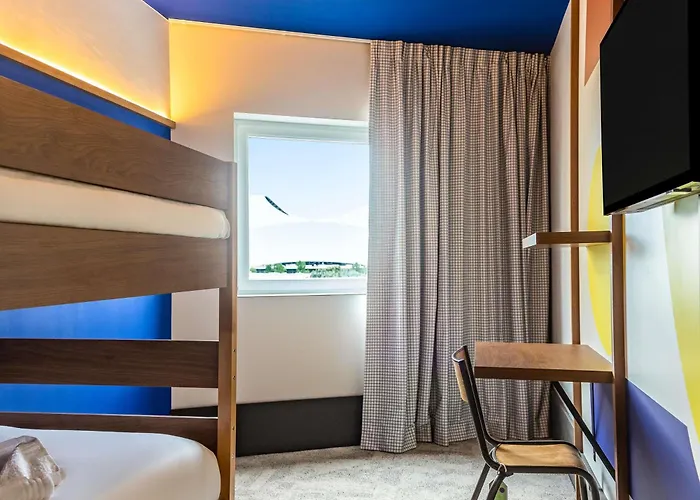 greet hotel Marseille Parc Chanot Velodrome