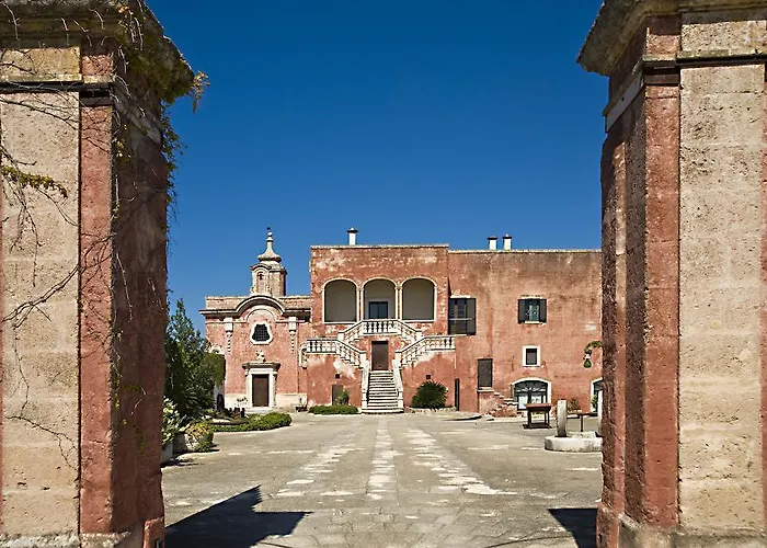  Masseria Spina Resort