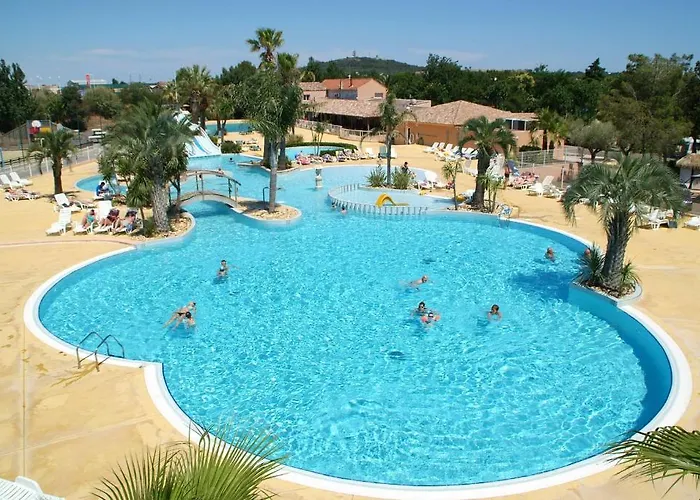 Hôtel accueillant les animaux: Camping Resort Les Champs Blancs