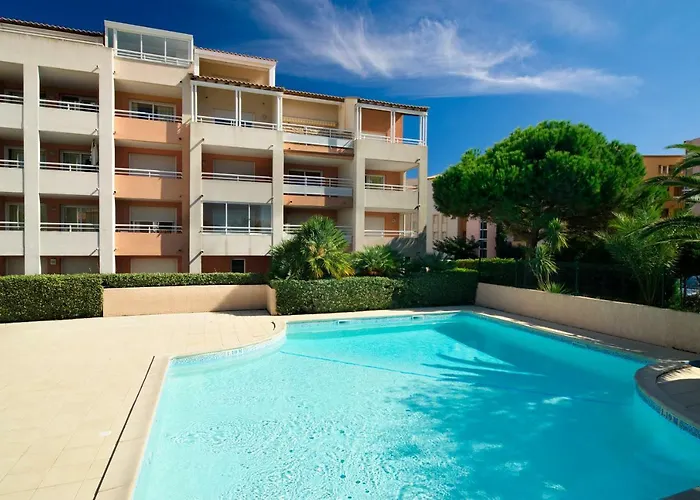 Savanna Beach/Terrasses de Savanna