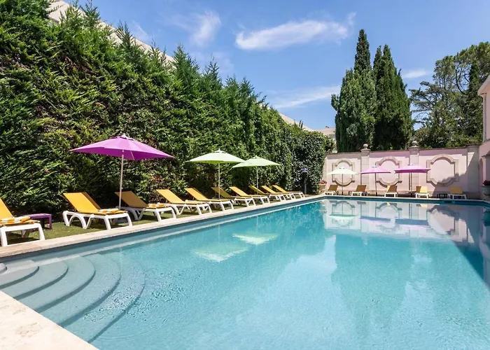 Hôtel accueillant les animaux: Hôtel Mireille
